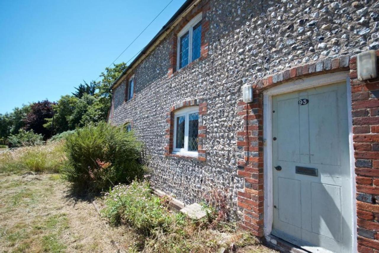 Wish Cottage Ratton Εξωτερικό φωτογραφία